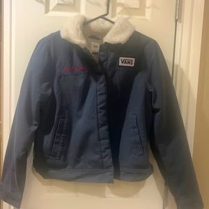 Vans women’s oil change Sherpa jacket size M